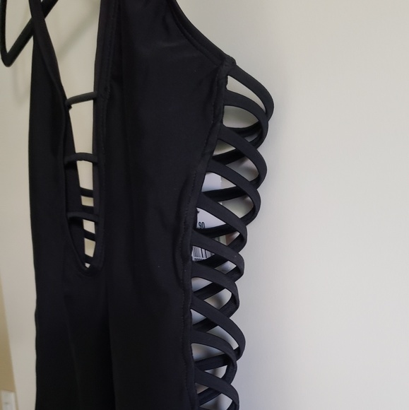 😀One piece monokini with cutouts - Picture 2 of 2